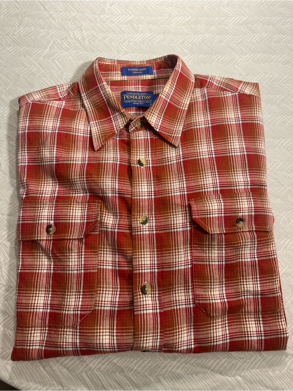 Pendleton Red and Cream Plaid Pioneer Button-Down Shirt Large Pima Cotton/ Wool
